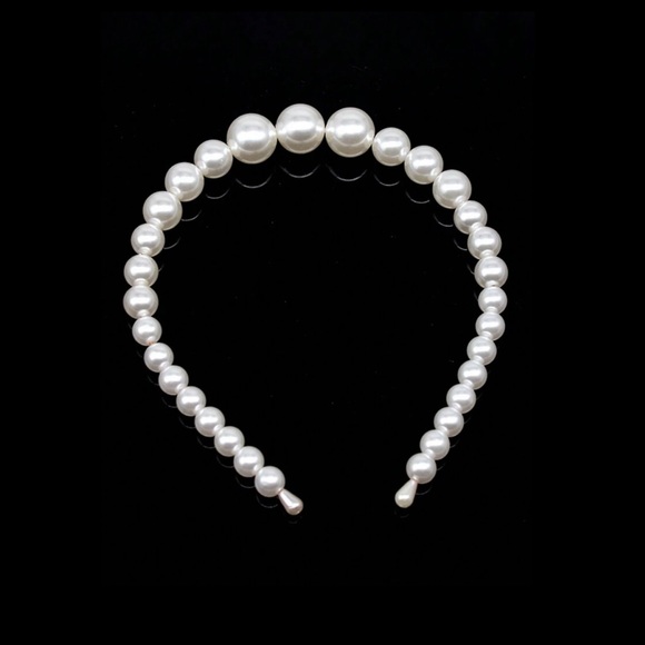 New Set of 2 Pearl Accented Headbands ~ Hair Accessories - Picture 4 of 15